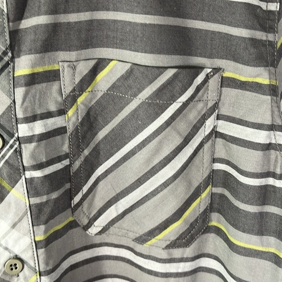 Smartwool striped button down - Picture 4 of 8